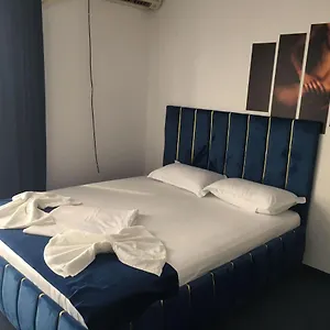 Blue Hotel